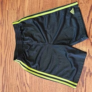 Kids sz 7x Adidas Basketball Shorts